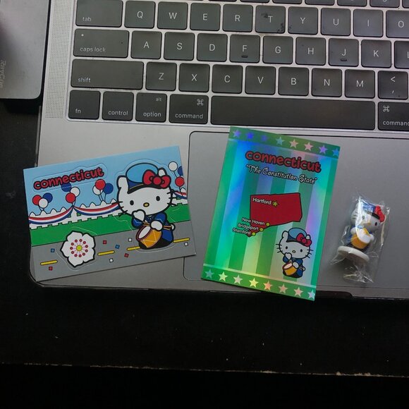 Hello Kitty America The Beautiful Series 2 Connecticut - Picture 1 of 2